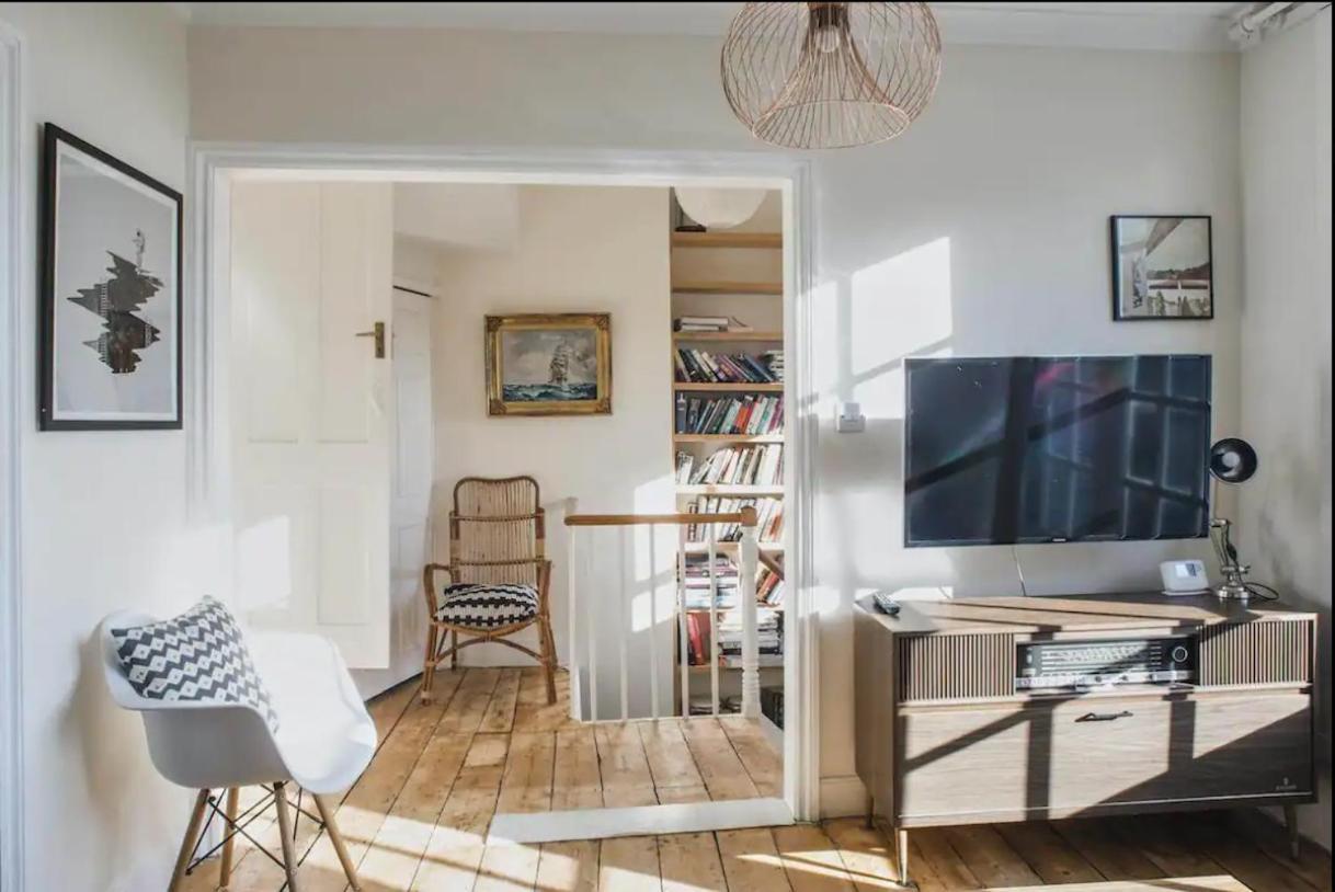 Falmouth Townhouse With Panoramic Sea View Terrace Екстер'єр фото